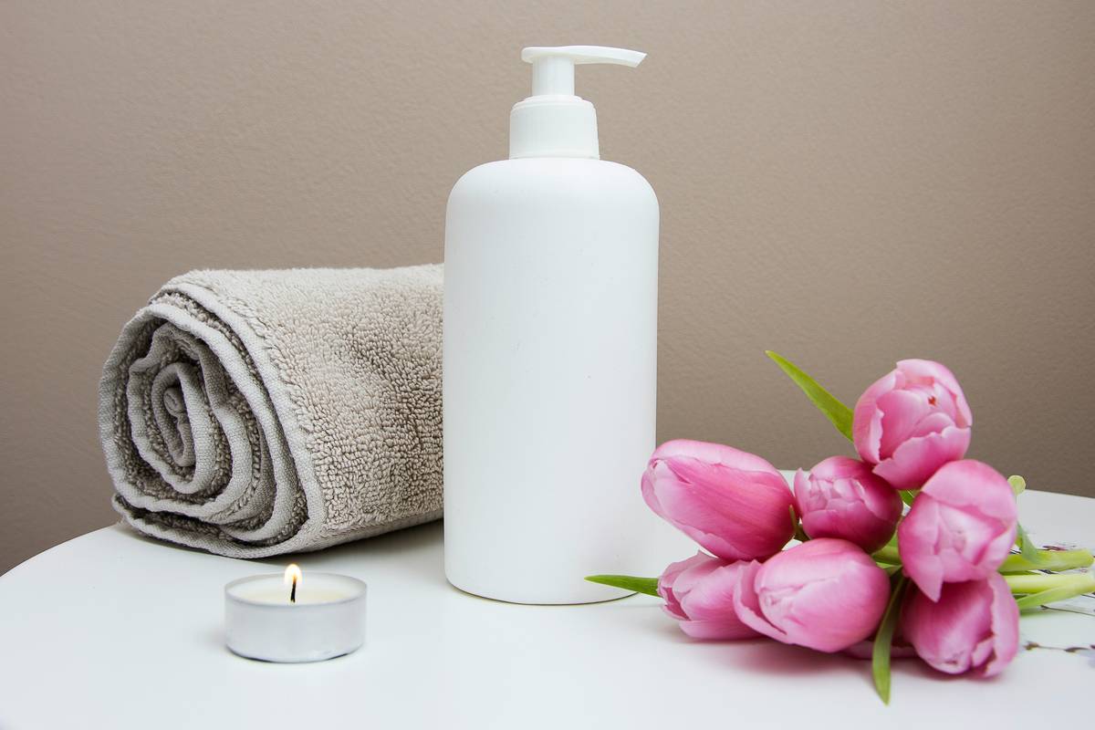 Why Your Self-Care Routine Needs Scented Body Care Aromatherapy Massage Oil (And How to Use It Right)